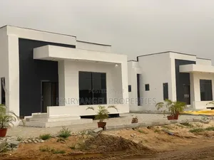 4bdrm Bungalow in Igando-Oloja for sale