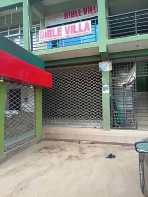 Spacious Store for Commercial Purpose 