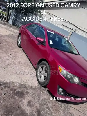 Toyota Camry SE 4dr Sedan (2.5L 4cyl 6A) 2012 Red