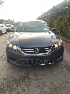 Honda Accord EX 4dr Sedan FWD (2.4L 4cyl 2A) 2013 Gray