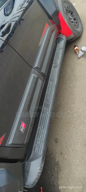 2026 Hilux Gr Body Moulding. The Best