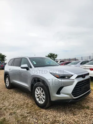 Toyota Grand Highlander Hybrid XLE AWD 2024 Silver
