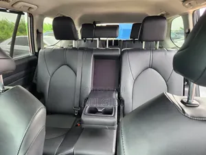 Toyota Grand Highlander Hybrid XLE AWD 2024 Silver