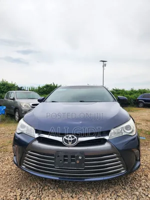 Toyota Camry XLE 4dr Sedan (2.5L 4cyl 6A) 2017 Blue