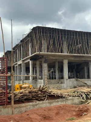 3bdrm Apartment in Omole Phase 2 for sale