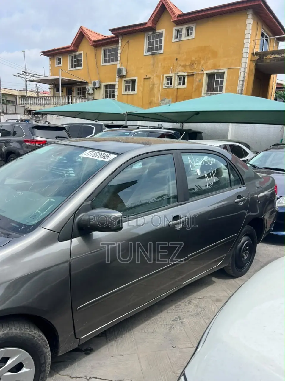 Toyota Corolla LE 2005 Gray