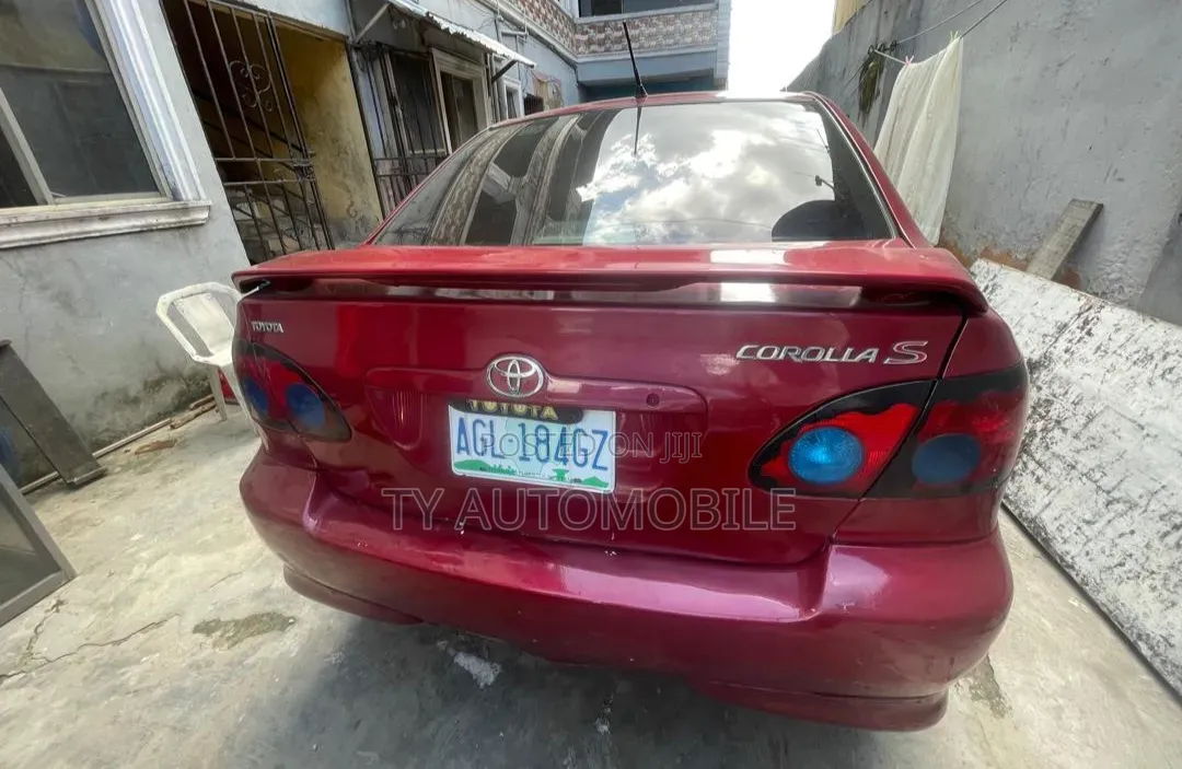 Toyota Corolla 2008 Red