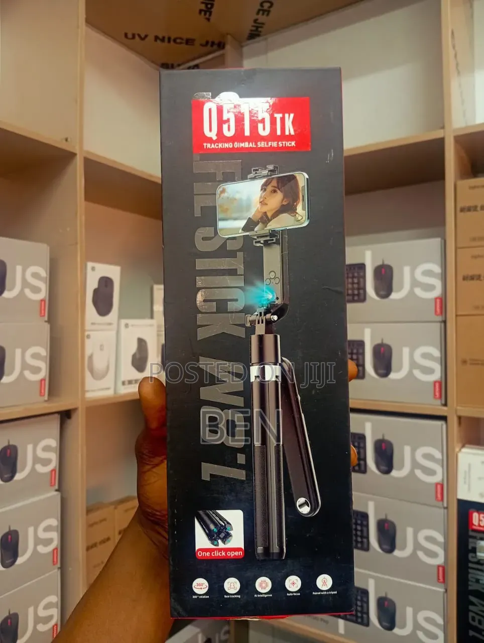 Generic Q515TK Tracking Gimbal Selfie Stick. A Versatile