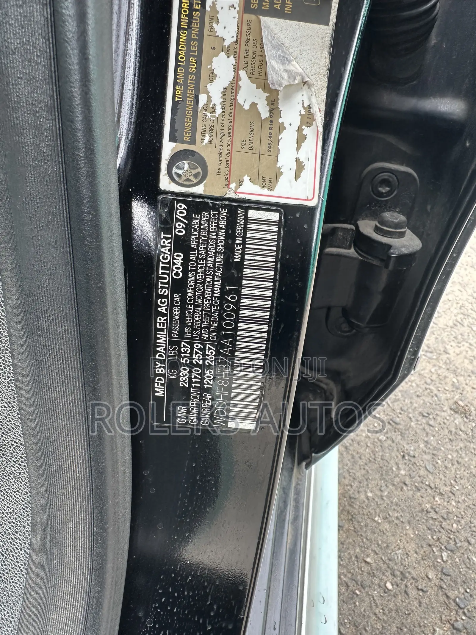 Mercedes-Benz E-Class 2010 Black