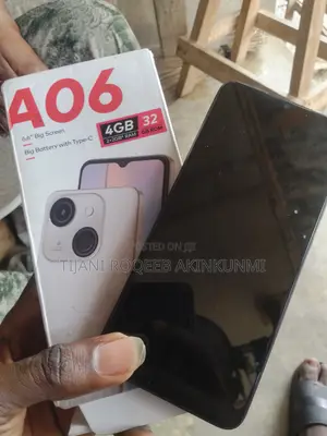 Itel A06 32 GB Black