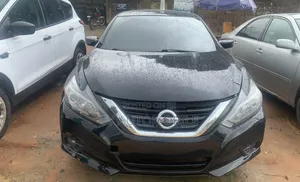 Nissan Altima 2018 Black