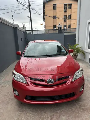 Toyota Corolla LE 4dr Sedan (1.8L 4cyl 4A) 2011 Red