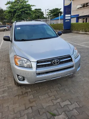 Toyota RAV4 2012 Silver