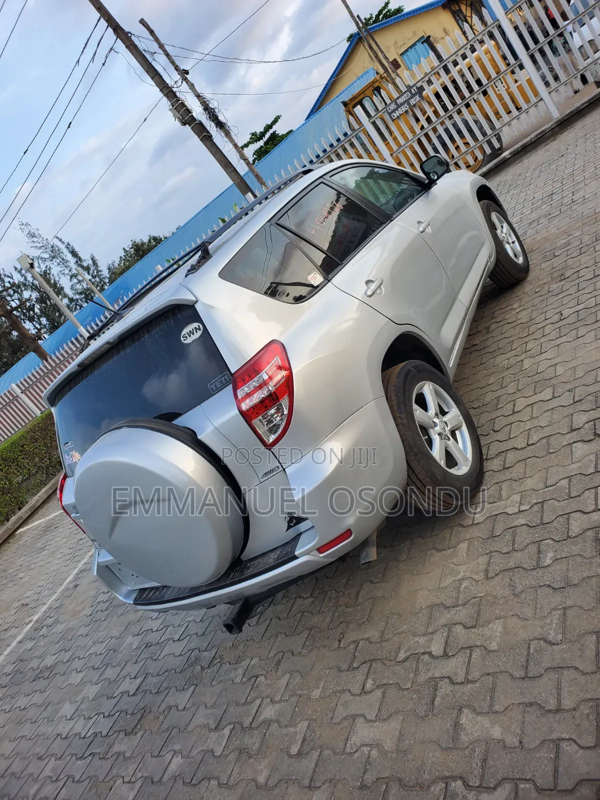 Toyota RAV4 2012 Silver