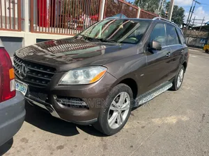 Mercedes-Benz M Class 2012 Gray