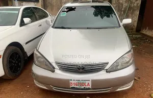 Toyota Camry 2003 Silver