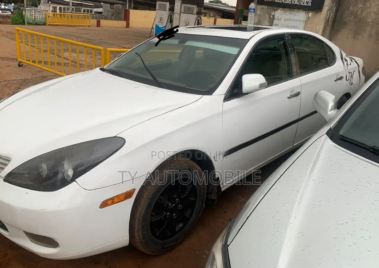 Lexus ES 2004 White