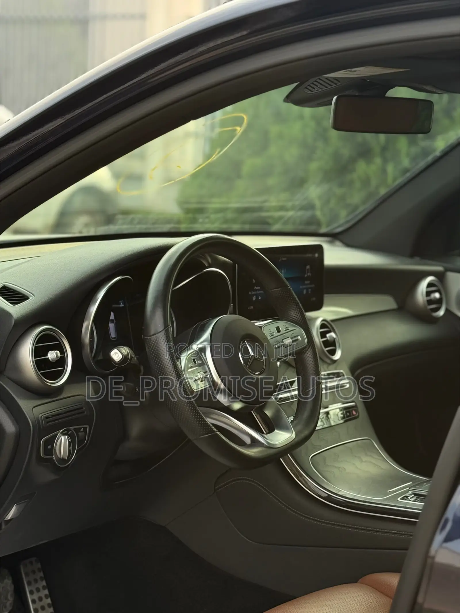 Mercedes-Benz GLC-Class 2021 Blue