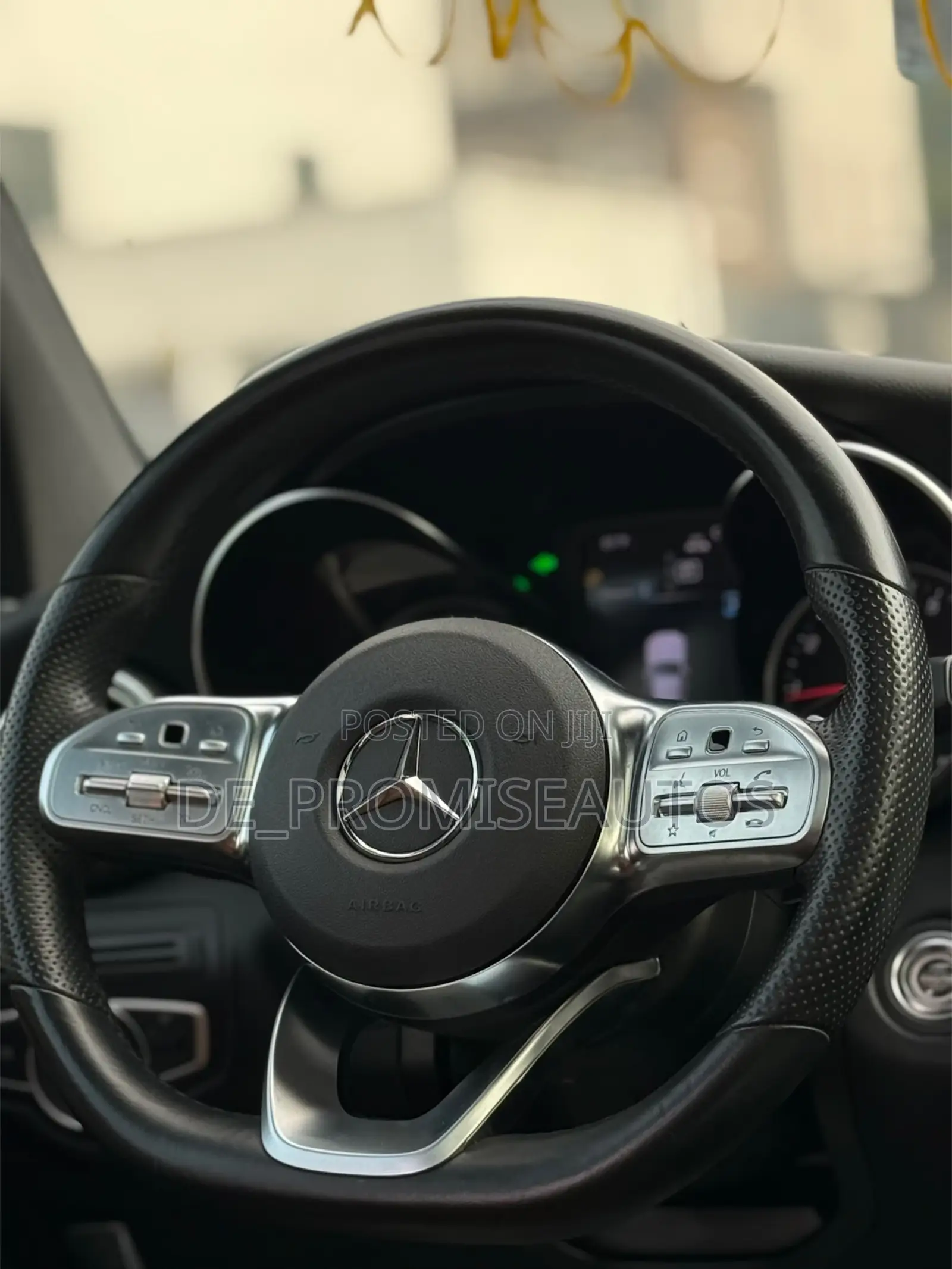 Mercedes-Benz GLC-Class 2021 Blue
