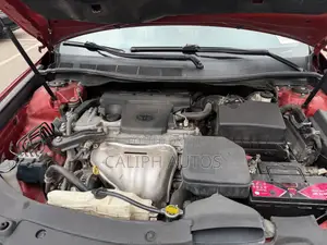 Toyota Camry SE 4dr Sedan (2.5L 4cyl 6A) 2013 Red