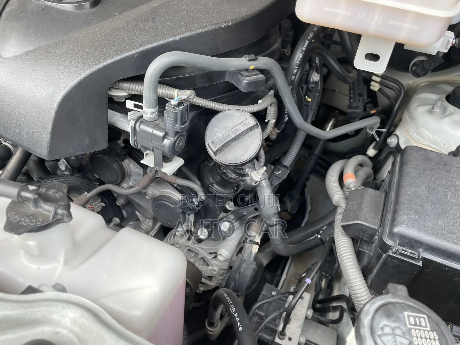 Toyota HiAce 2020 White