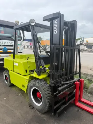 4 Tons Clark Forklift Newly Arrived