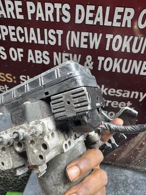 Toyota Highlander 2013–2016 ABS Assembly