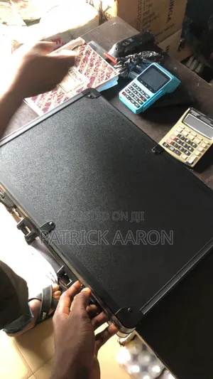 Home Service Box for Barbing