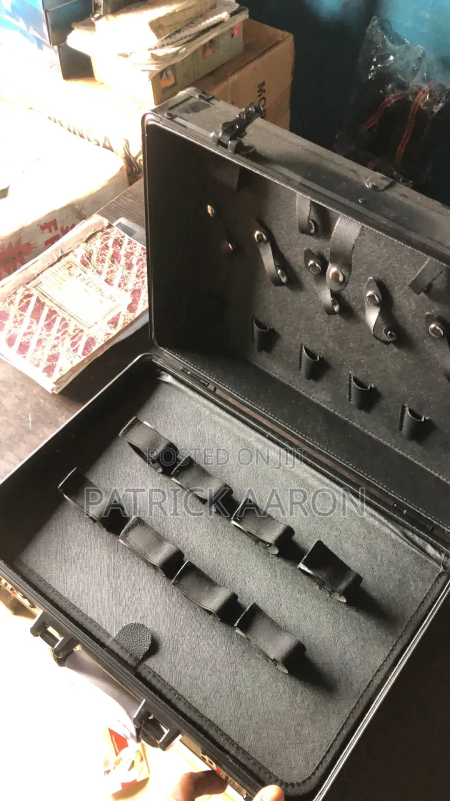 Home Service Box for Barbing