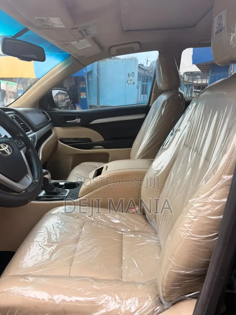 Toyota Highlander 2014 Black