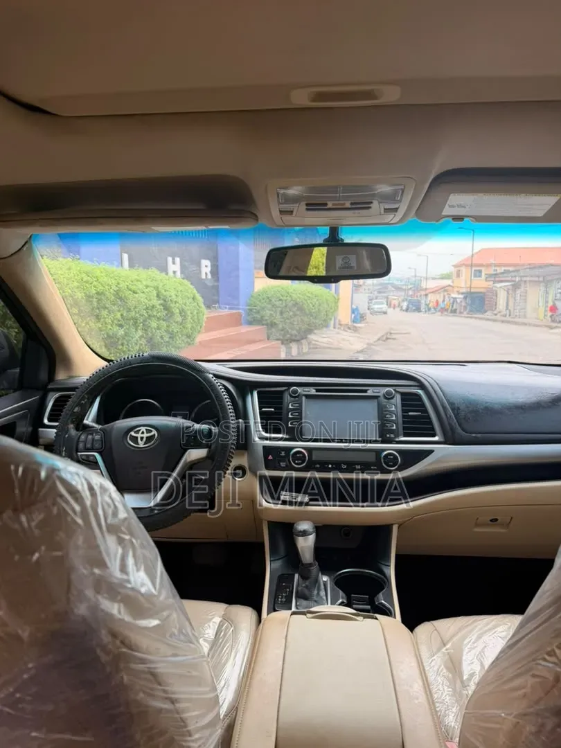 Toyota Highlander 2014 Black