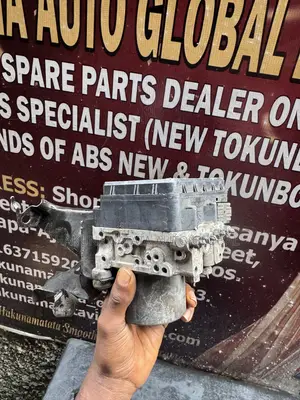 Toyota Highlander 2013–2016 ABS Controller