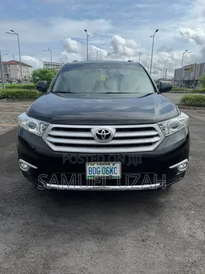 Toyota Highlander 2012 Black