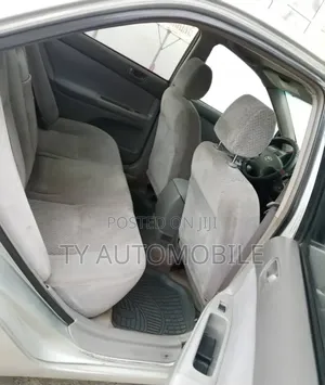 Toyota Camry 2004 Silver