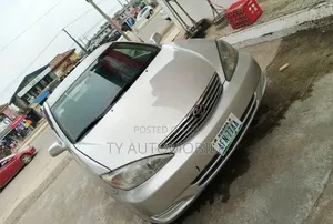 Toyota Camry 2004 Silver