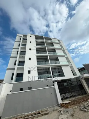 2bdrm Apartment in Lekki Phase 1 for rent