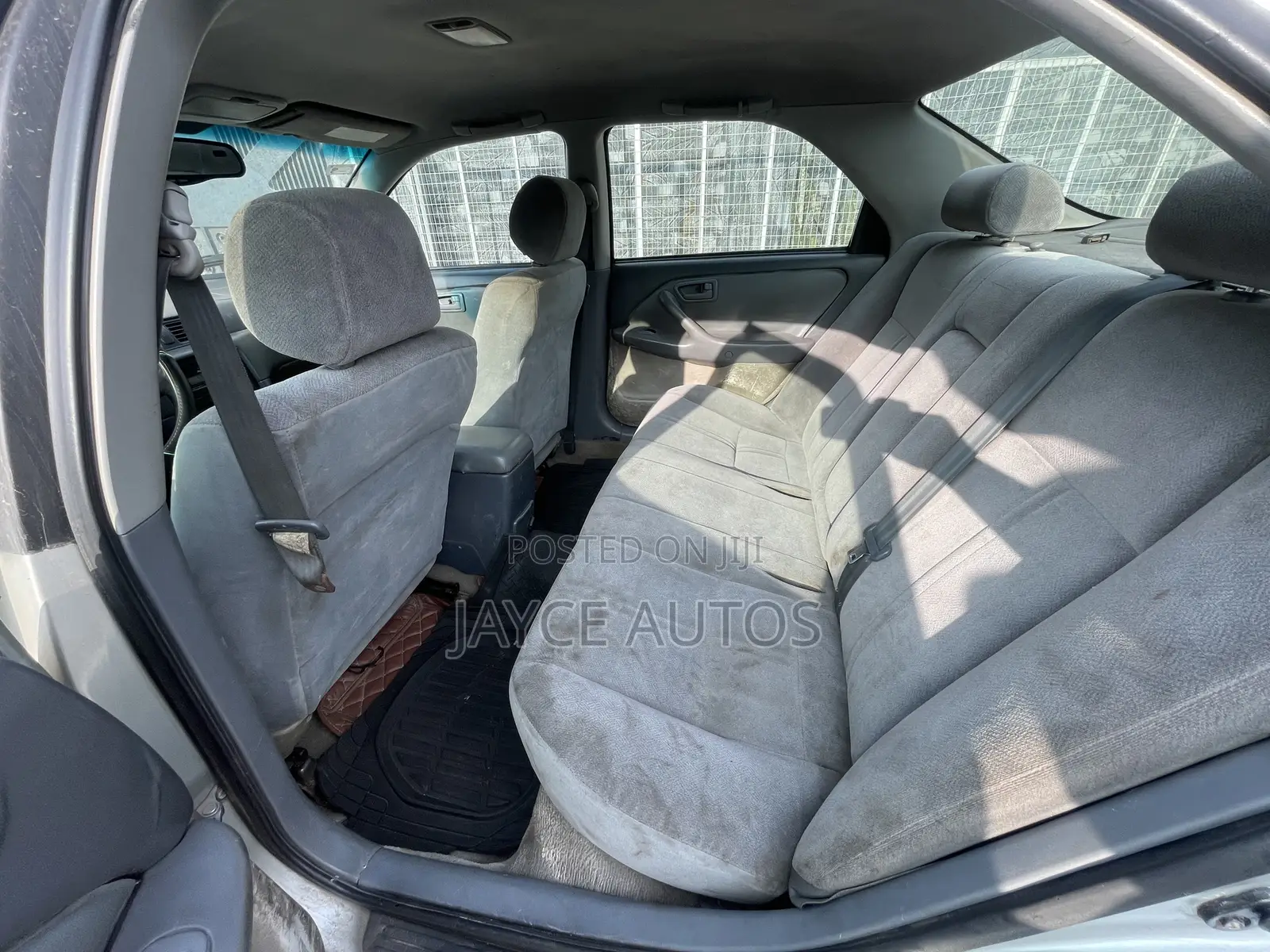 Toyota Camry 2002 Silver
