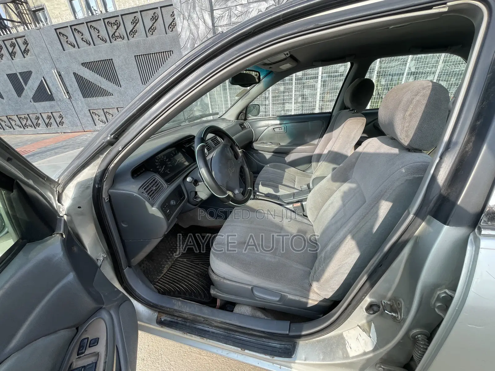 Toyota Camry 2002 Silver