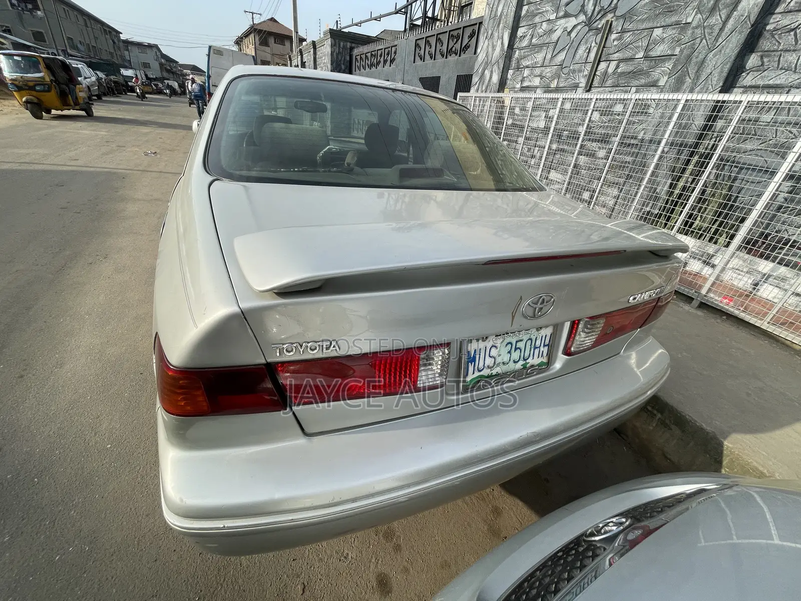 Toyota Camry 2002 Silver