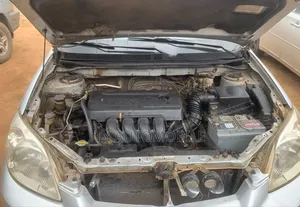 Toyota Matrix 2005 Silver