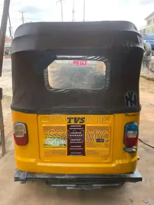 TVS King Cargo 2023 Yellow