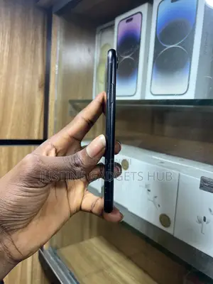Apple iPhone XR 64 GB Black