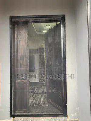 Retractable Net