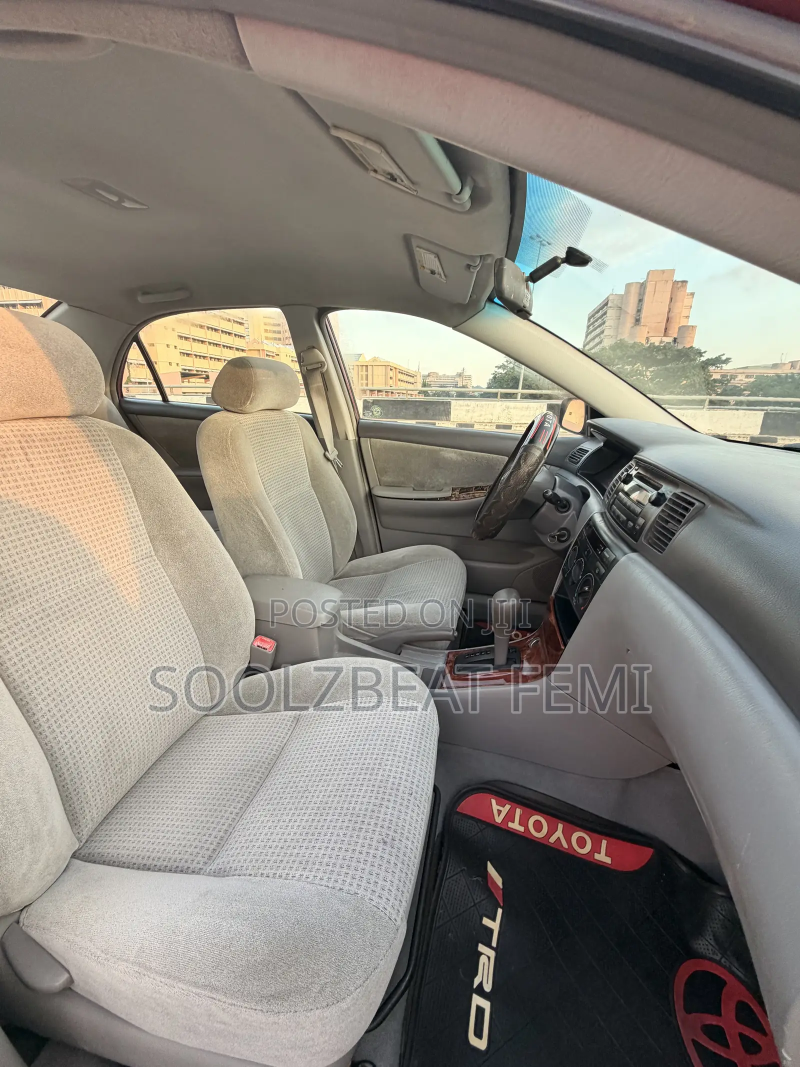 Toyota Corolla LE 2005 Red