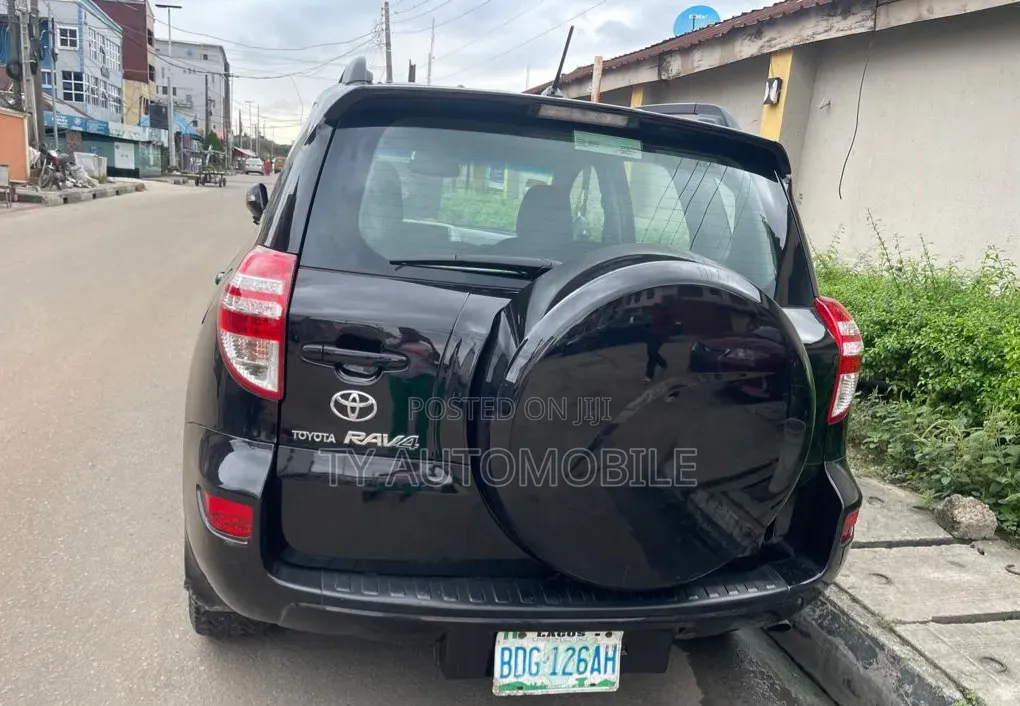 Toyota RAV4 2008 Black