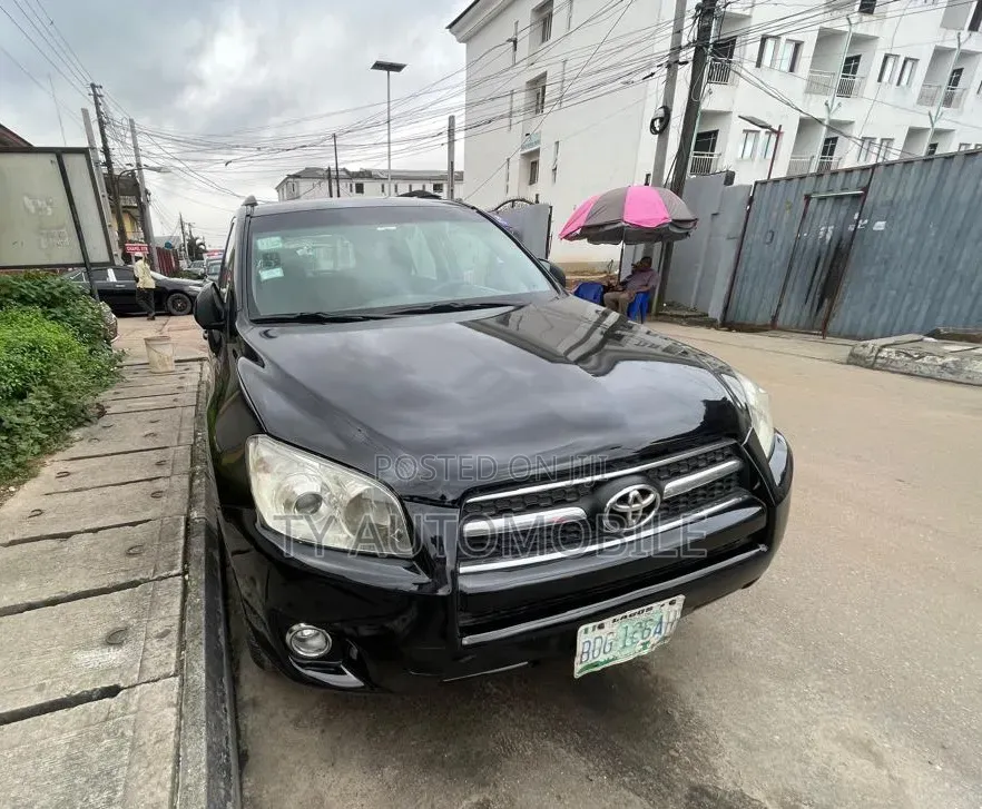 Toyota RAV4 2008 Black