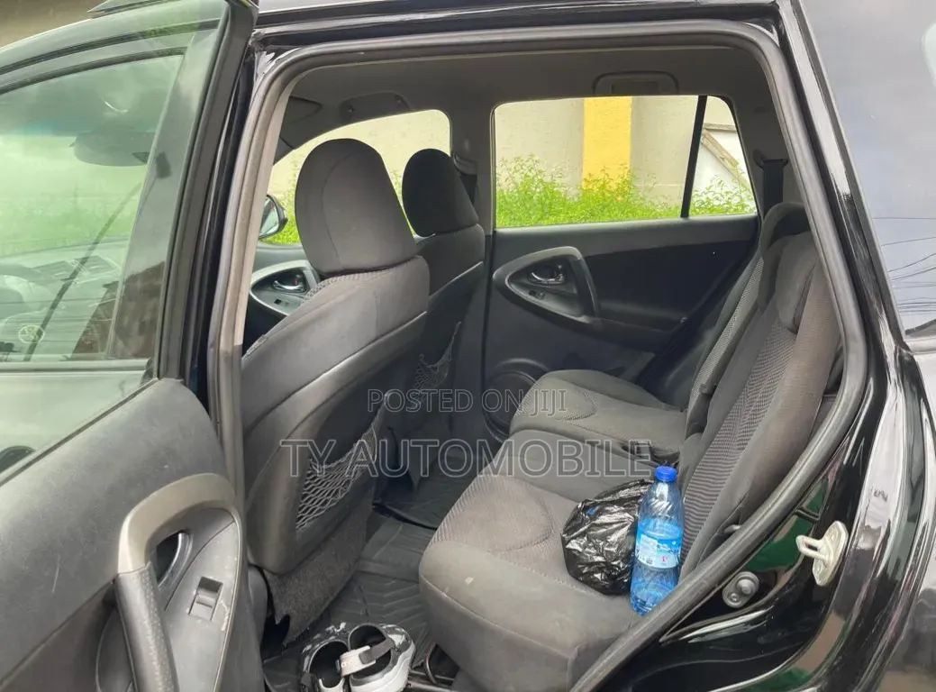 Toyota RAV4 2008 Black