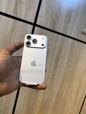 New Apple iPhone 18 Pro Max 512 GB Silver