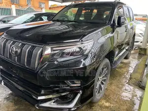 Toyota Land Cruiser Prado 2015 Black