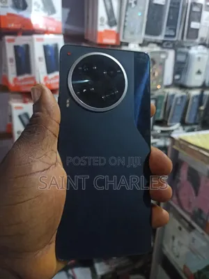 Tecno Camon 30 5G 256 GB Black